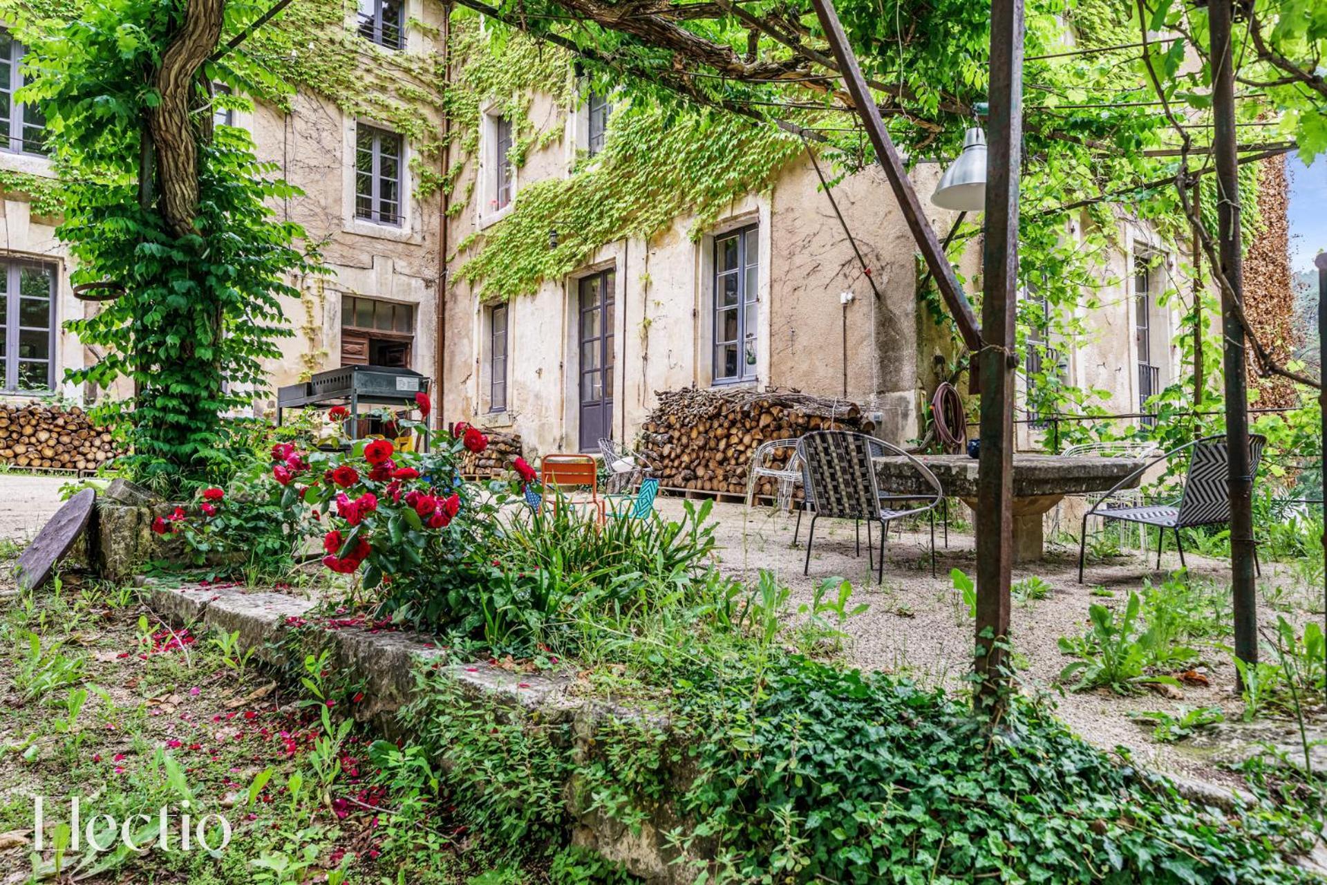 Parenthese En Luberon Hotel Рустрел Екстериор снимка