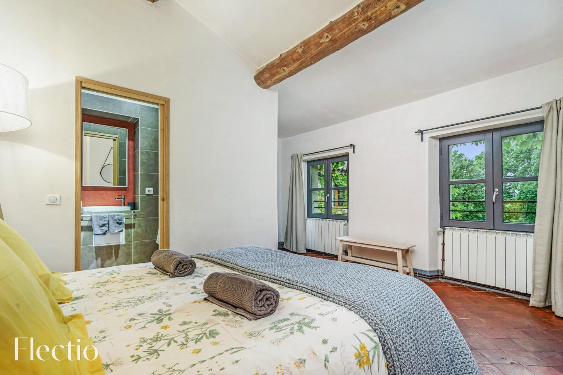 Parenthese En Luberon Hotel Рустрел Екстериор снимка