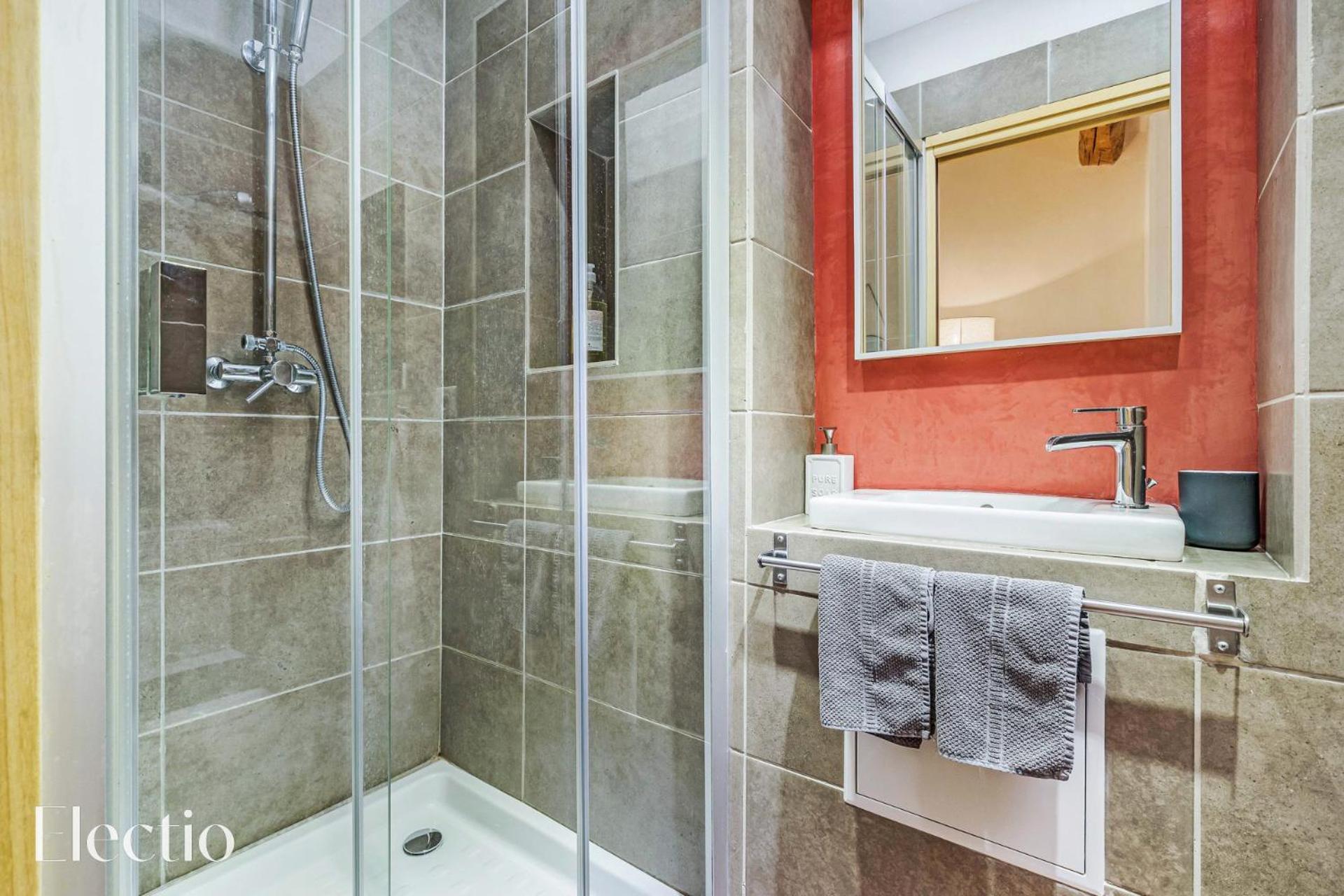 Parenthese En Luberon Hotel Рустрел Екстериор снимка